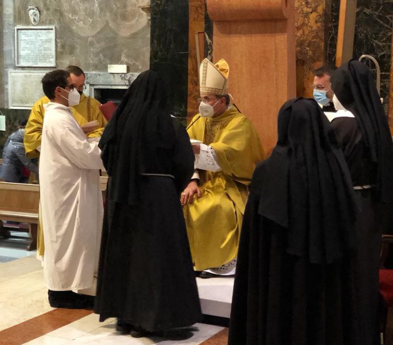 Professione solenne di una nuova Clarissa nella Chiesa di Rieti